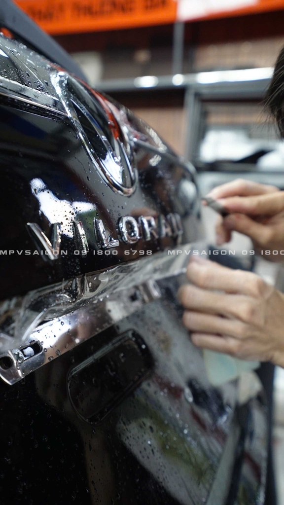 Thi công phủ PPF bảo vệ nội thất và ngoại thất ô tô Ari cho Volkswagen Viloran: Báo giá mới nhất 2024