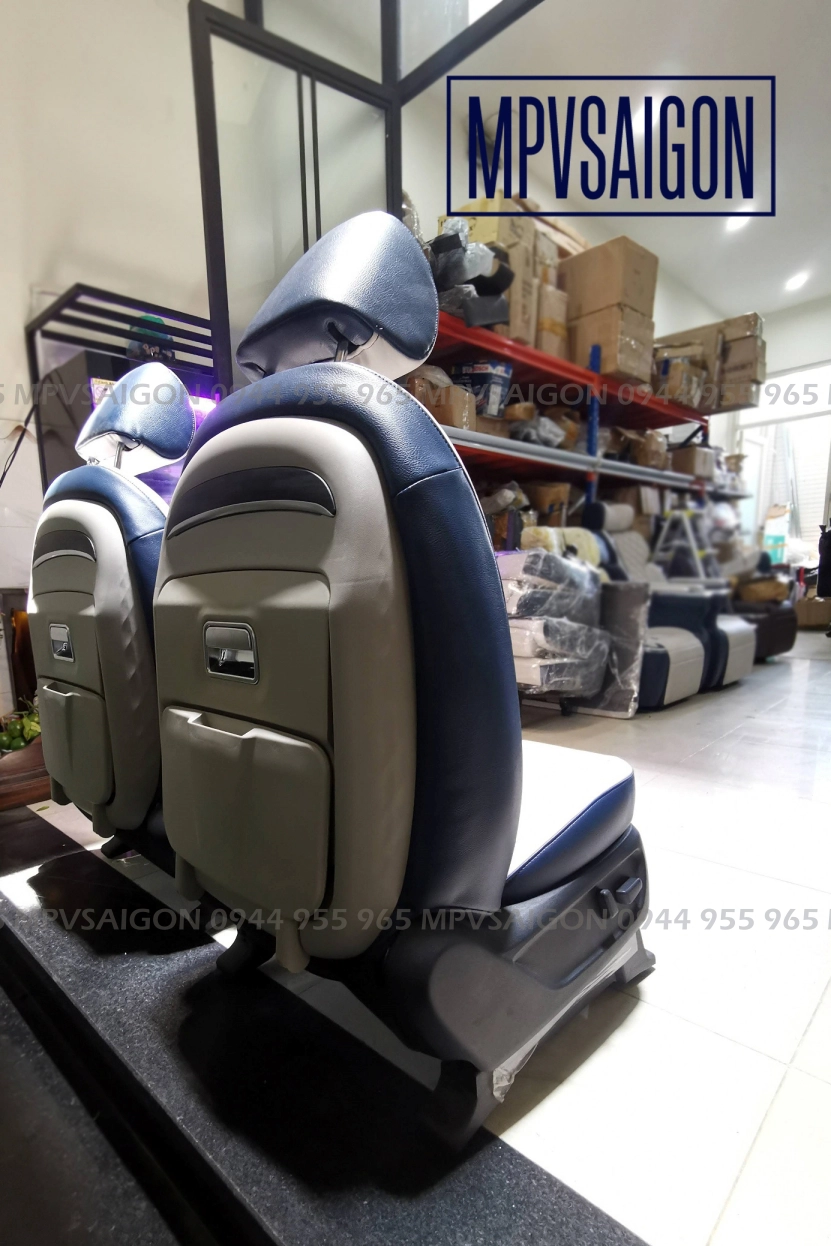 Bàn ăn bàn làm việc xếp gọn lưng ghế xe Ford Tourneo