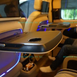Bàn ăn bàn làm việc xếp gọn lưng ghế xe Ford Tourneo