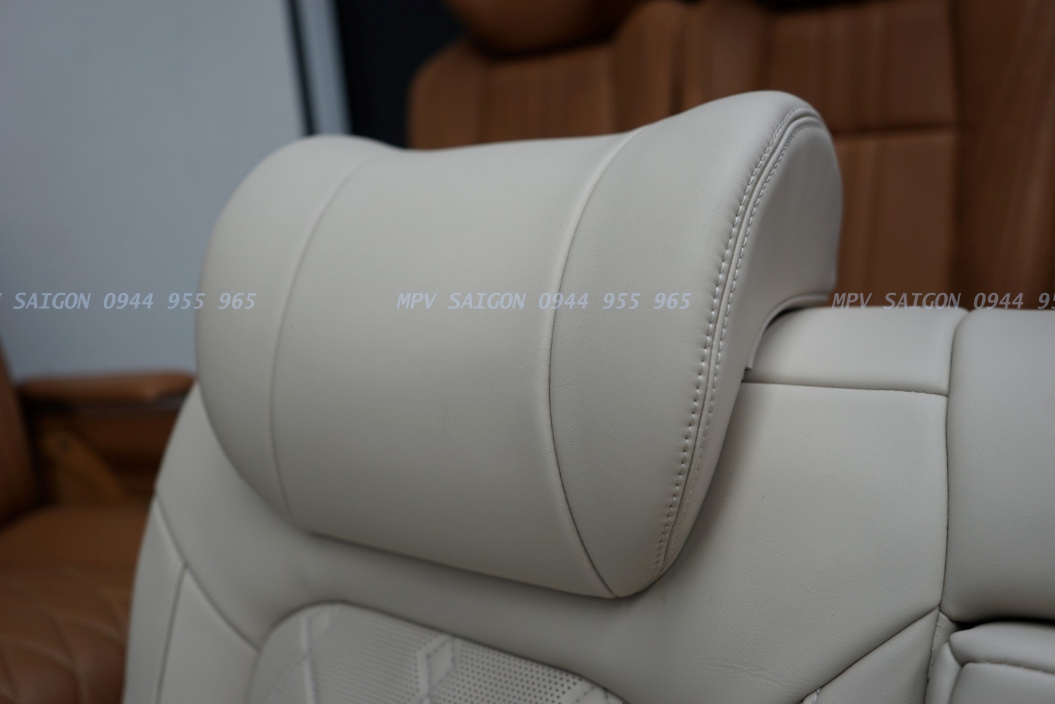 Ghế băng ba ngả giường Volkswagen Viloran: Nâng cấp ngả lưng ghế zin Viloran hay thay ghế mới