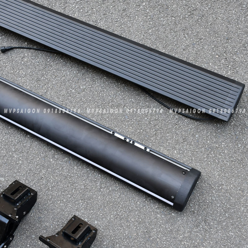 Bệ bước điện cho Jeep