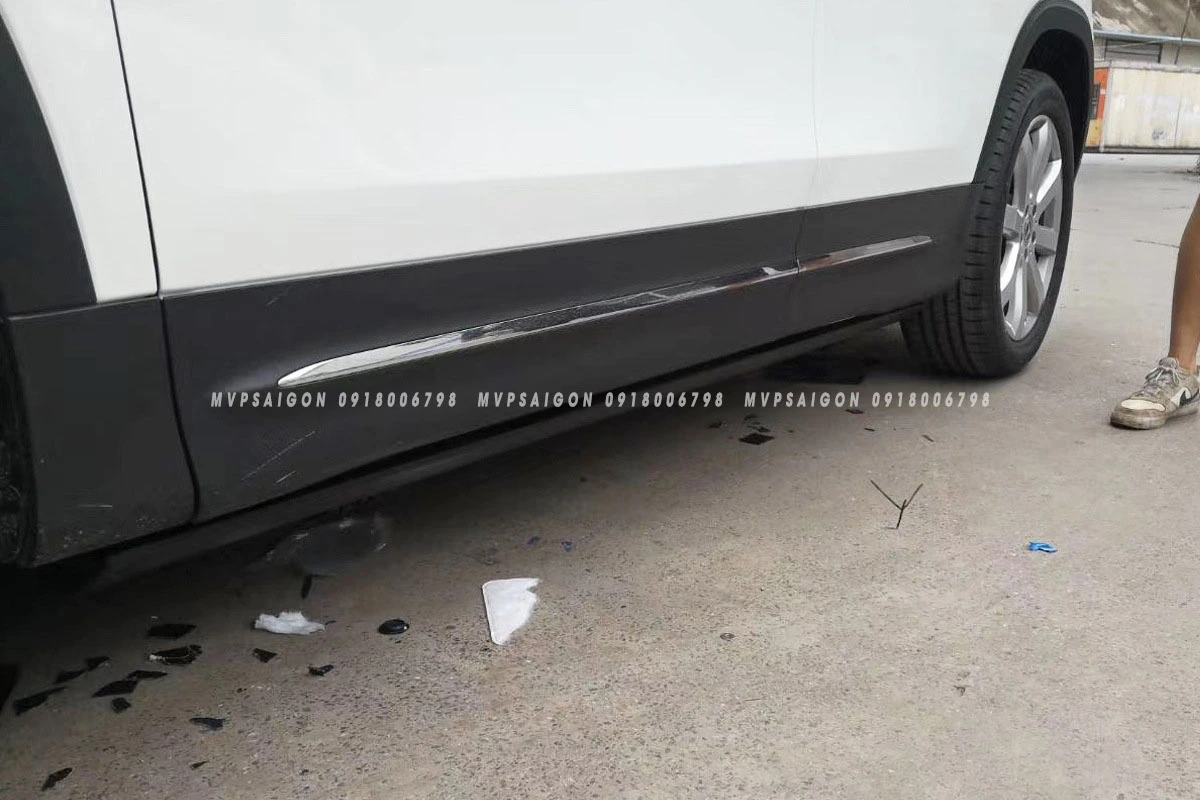Bệ bước điện chuyên dụng Mercedes Benz GLB GLA GLC GLE GLS G500 G63