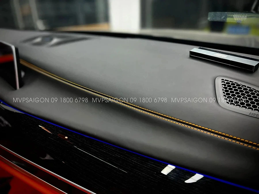 Bọc da ghế & đổi màu nội thất BMW
