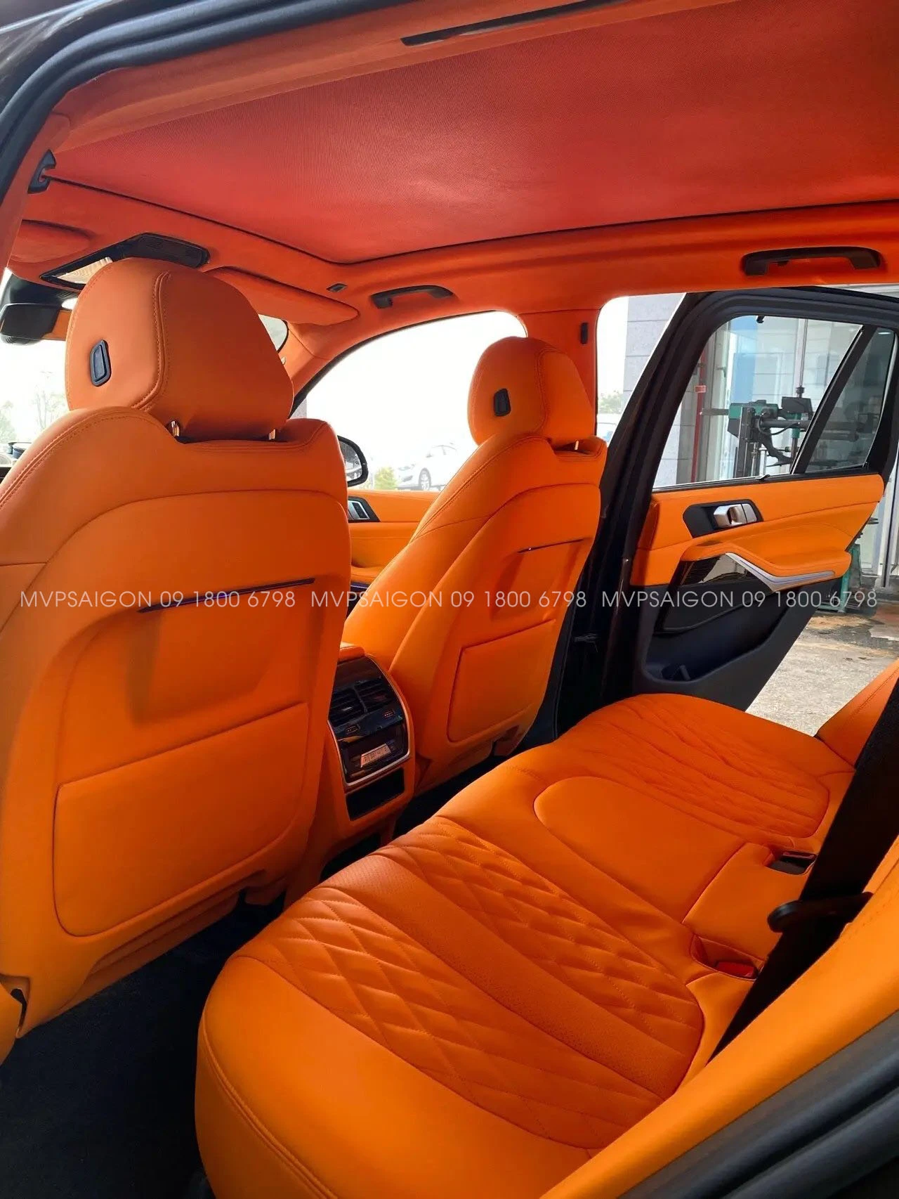 Bọc da ghế & đổi màu nội thất BMW
