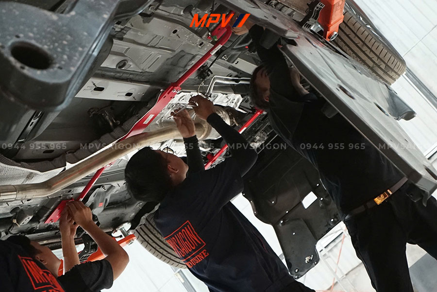 Bộ thanh giằng tăng cường cân bằng xe Volkswagen Viloran