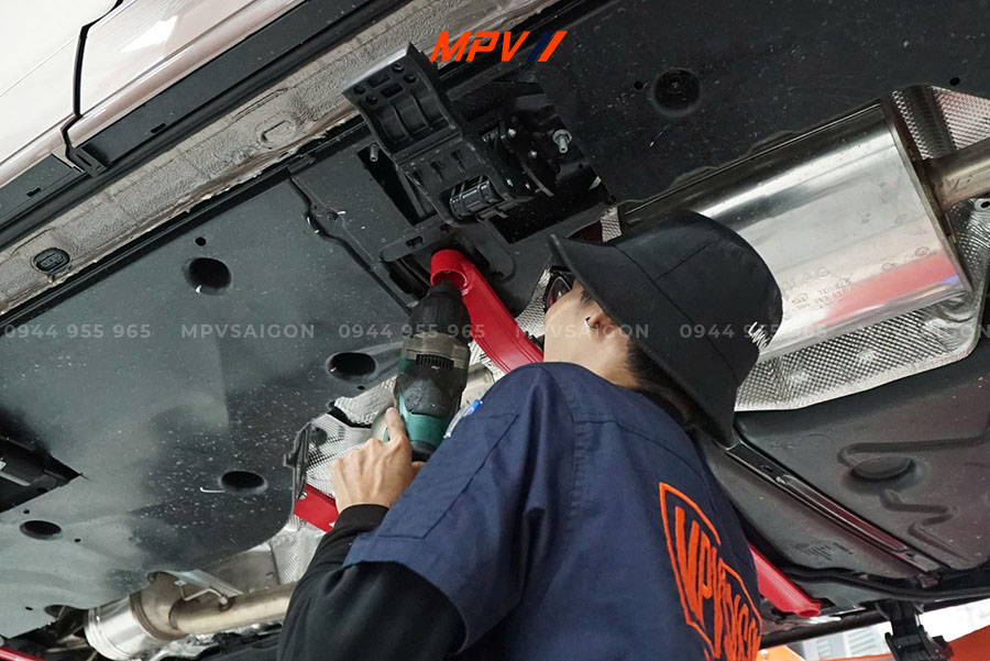 Bộ thanh giằng tăng cường cân bằng xe Volkswagen Viloran