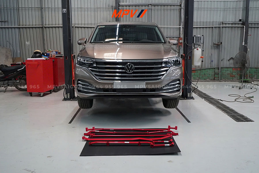 Bộ thanh giằng tăng cường cân bằng xe Volkswagen Viloran
