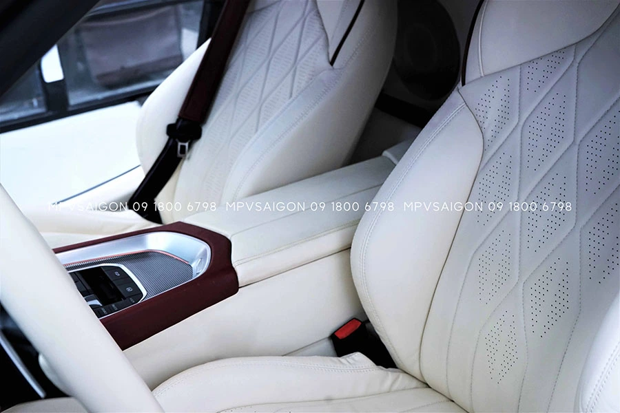 Bọc da ghế & đổi màu nội thất BMW
