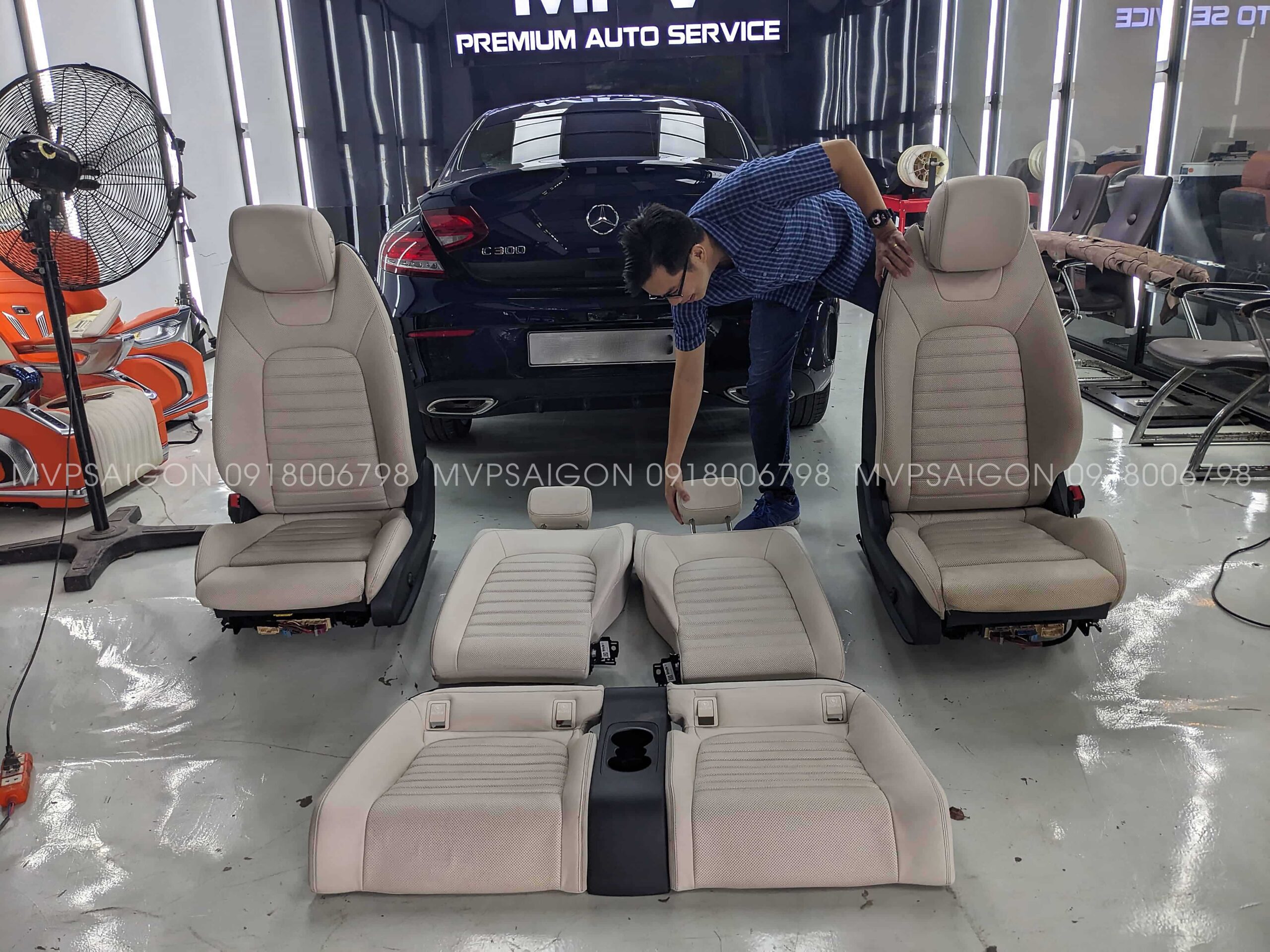 Bọc da Mercedes Benz C300 - Da Ý nhập khẩu Mastrotto Le mans
