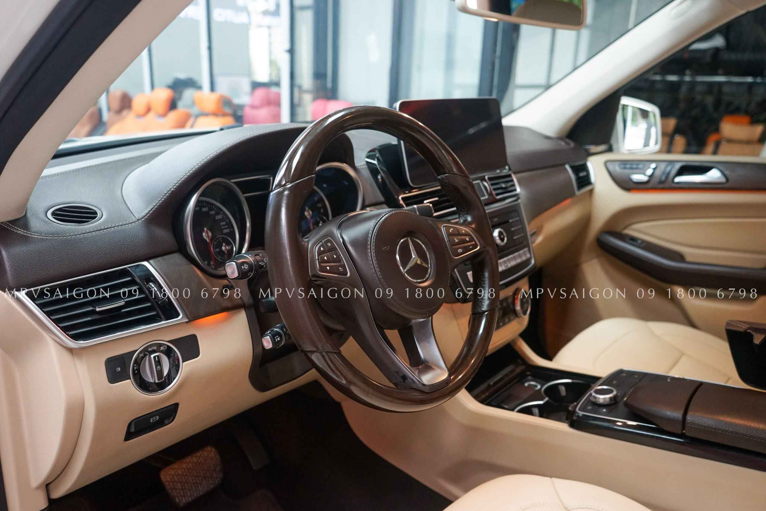 Bọc da Nappa Le mans nhập khẩu từ Ý cho Mercedes Benz GLS450