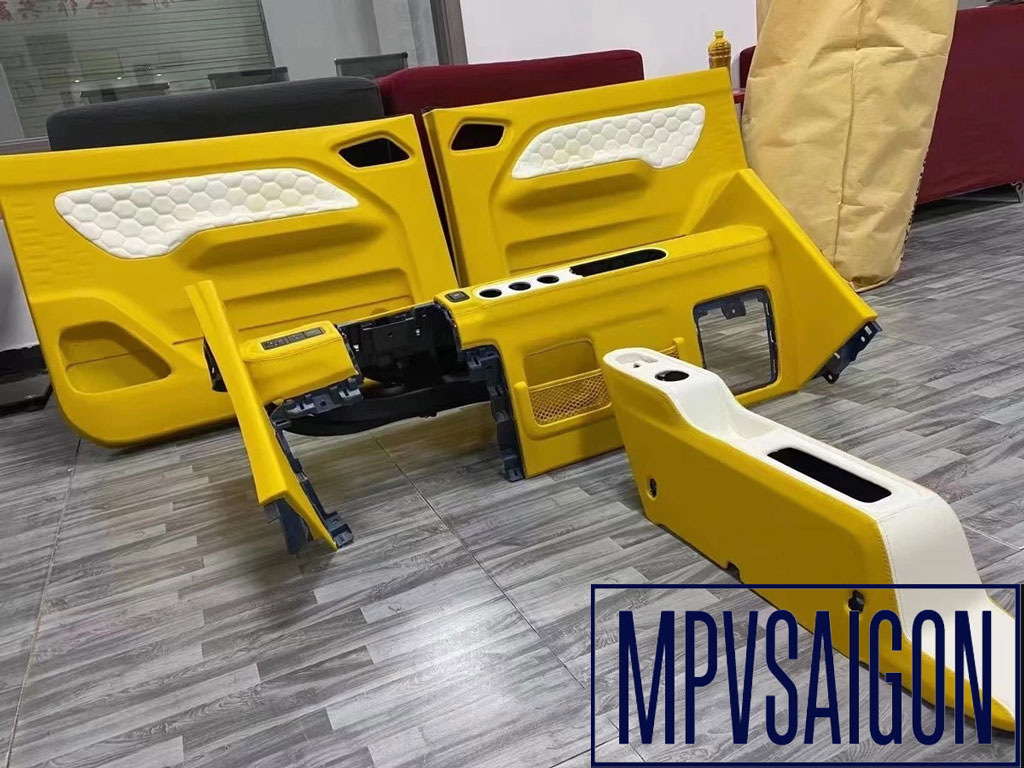Bọc da,đổi màu nội thất ô tô Tại HCM