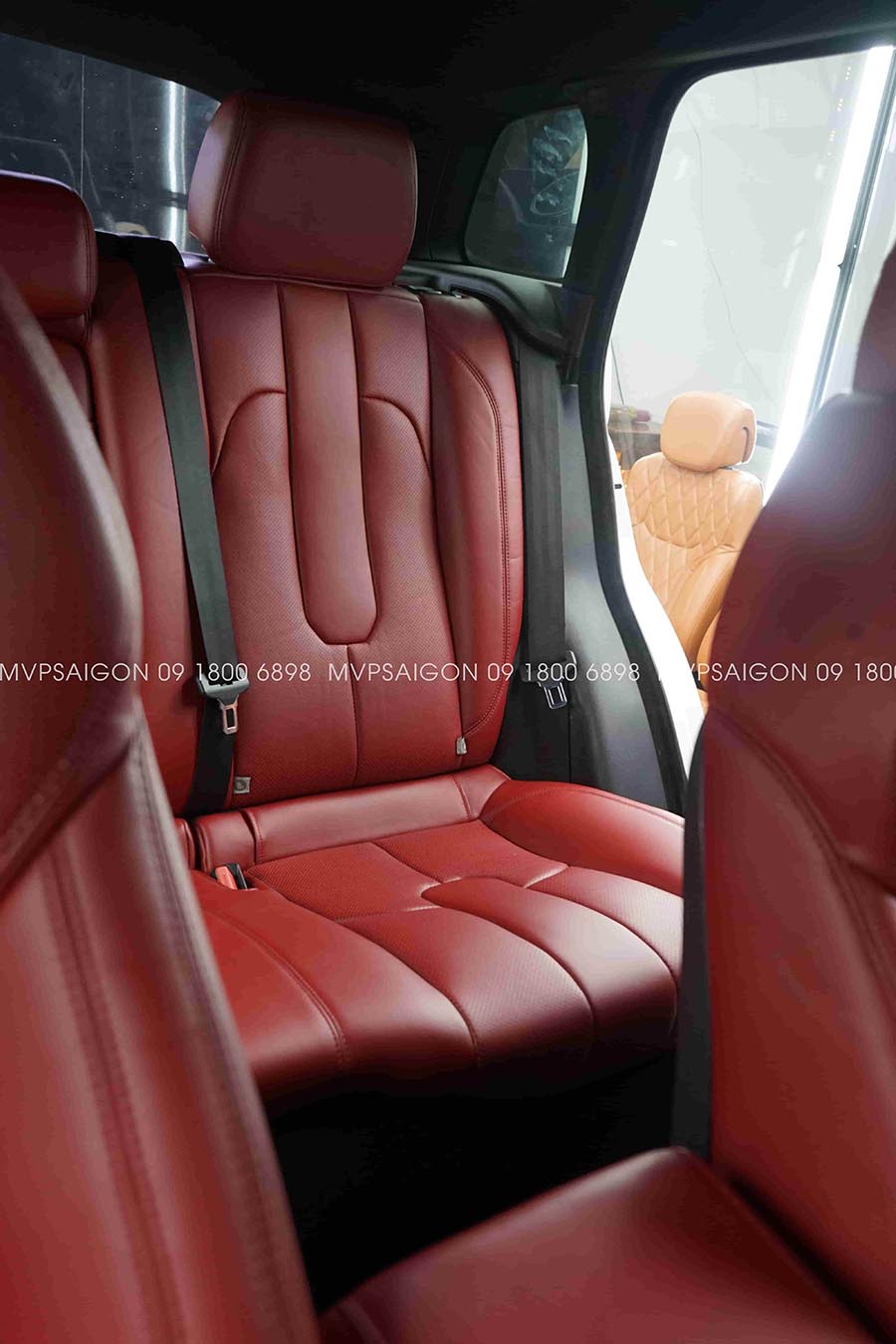 Bọc da nội thất Range Rover Evoque