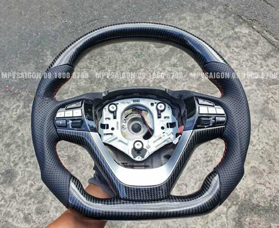 Bọc da vô Lăng và vô lăng carbon xe VinFast VF3