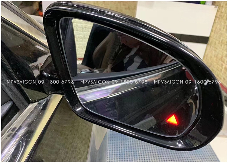 Cảnh Báo Điểm Mù Blind Spot Assist Chính Hãng Mercedes cho xe C - GLC - GLE - GLS