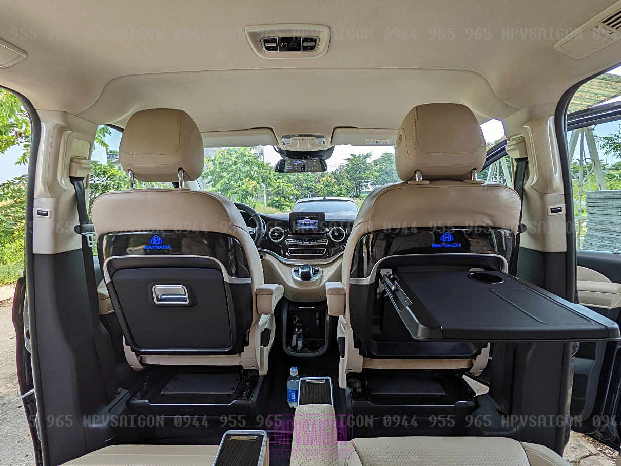 Bàn xếp lưng ghế kiểu Maybach