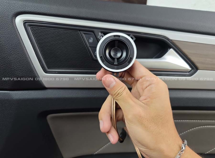 FOCAL IS VW 165: bộ loa plug & play đẳng cấp Pháp lắp đặt zin cho Volkswagen
