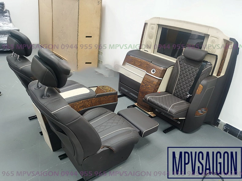 Nâng cấp ghế Limousine Mercedes V250 mẫu Alphard