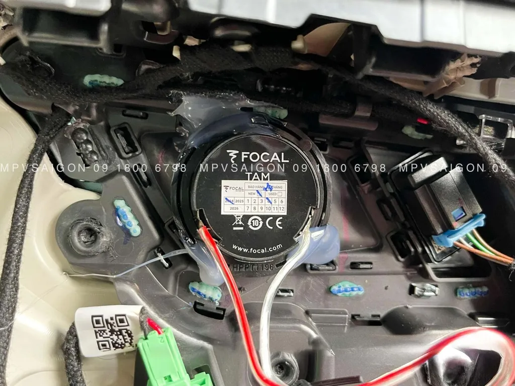 Hệ Thống Âm Thanh Đỉnh Cao Dành Cho Volkswagen Viloran: Bản Độ Gần 300 Triệu