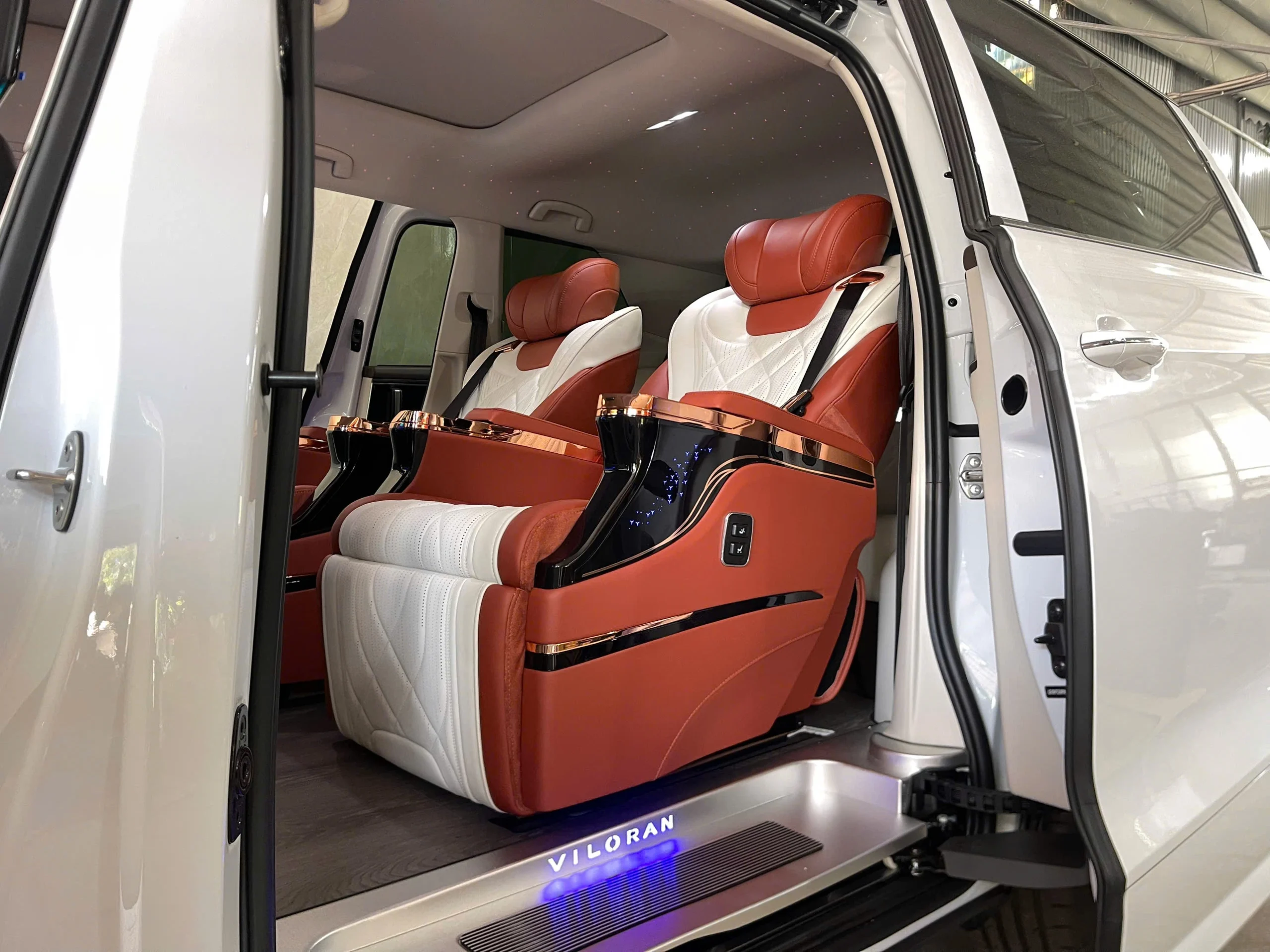 Ghế Limousine Volkswagen Viloran: kinh nghiệm và phương án độ từ chuyên gia