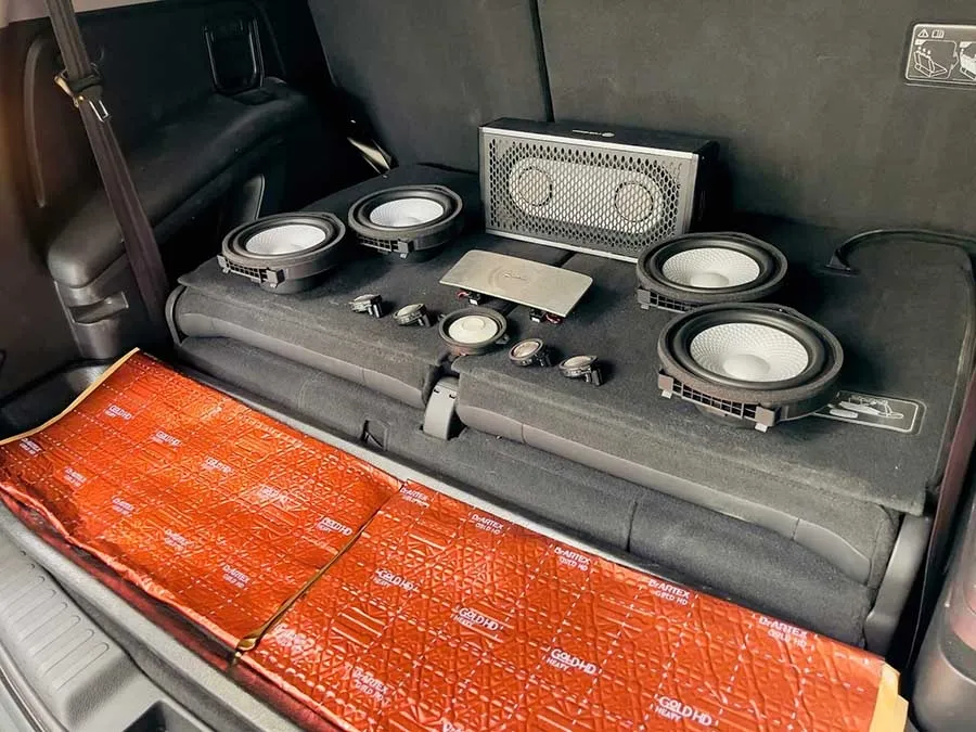 HONDA CR-V VỚI GIẢI PHÁP ÂM THANH PLUG AND PLAY LẮP ĐẶT TRONG NGÀY