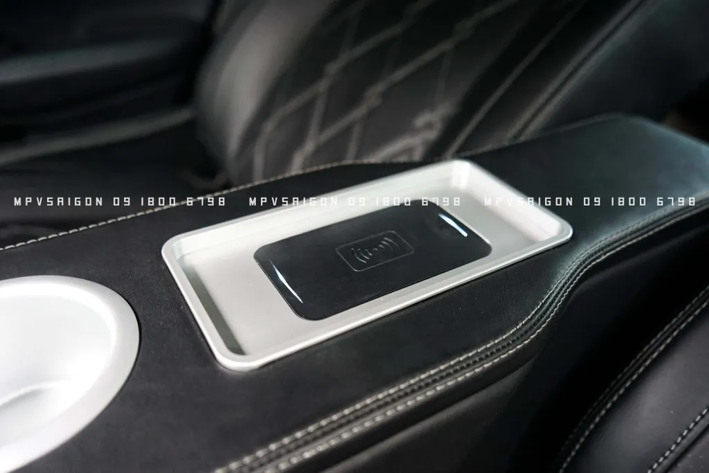 Honda CRV - Độ Limousine 2 ghế thương gia