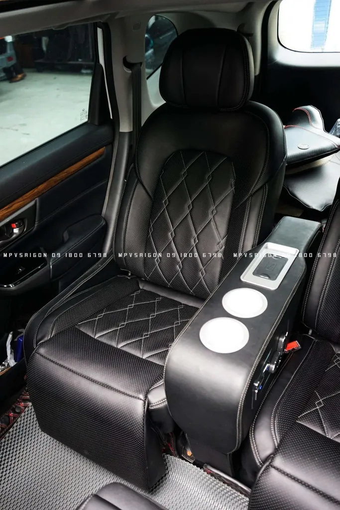 Honda CRV - Độ Limousine 2 ghế thương gia