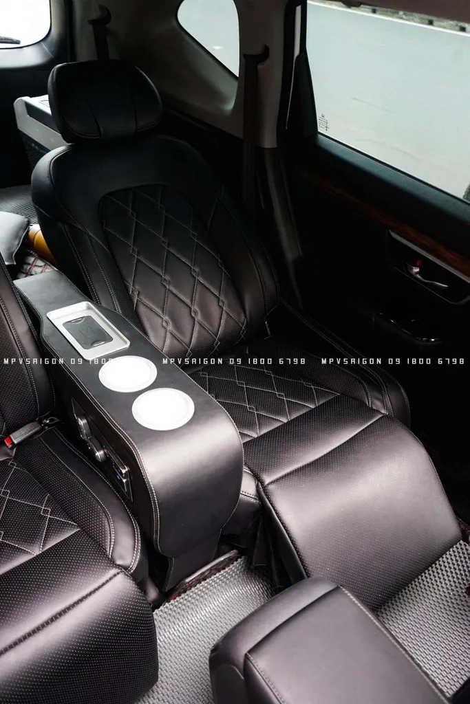 Honda CRV - Độ Limousine 2 ghế thương gia