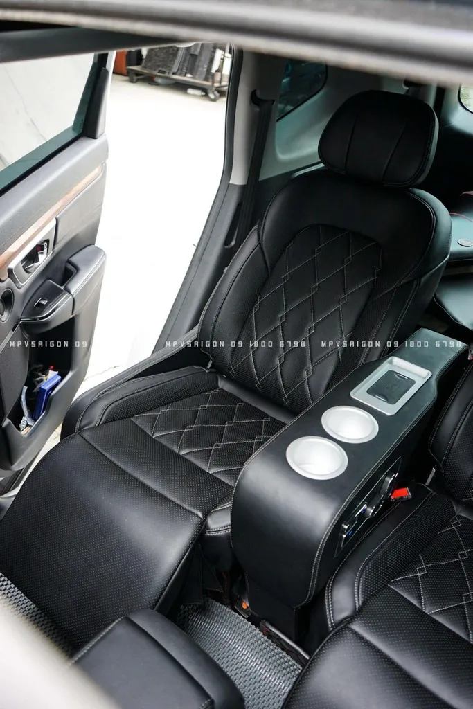 Honda CRV - Độ Limousine 2 ghế thương gia