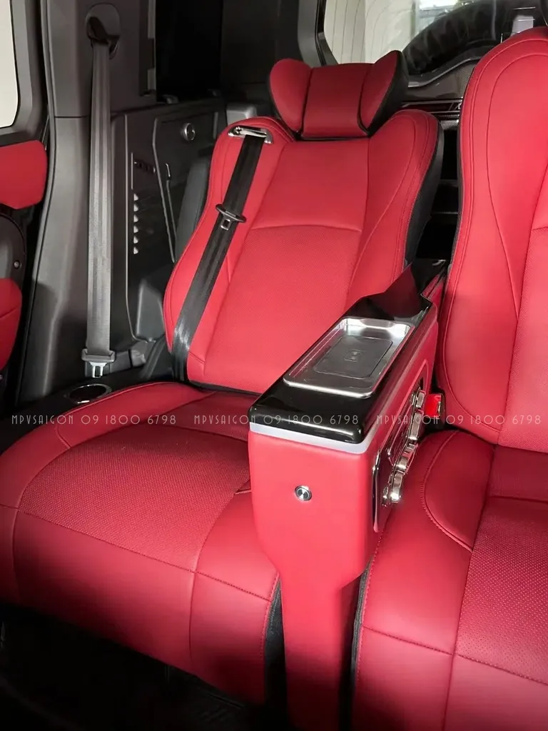 Land Rover Defender 110/130: Kinh nghiệm và các phương án nâng cấp ghế chủ tịch mới nhất
