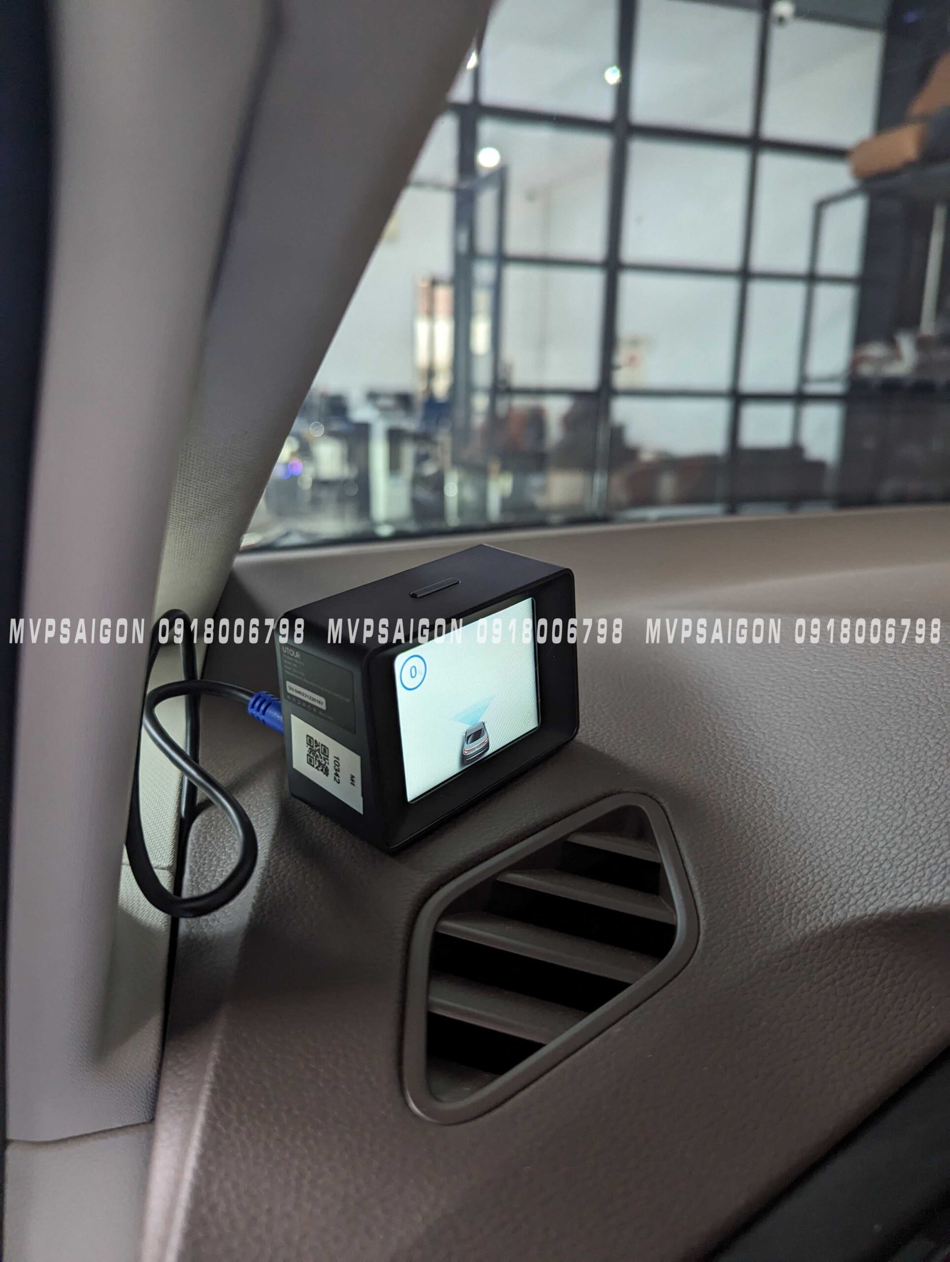 Camera hành trình Utour C2 Max cho xe Volkswagen Viloran