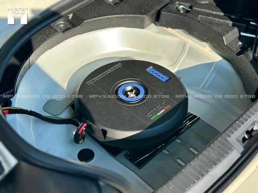 Loa sub lốp dự phòng STEG S10