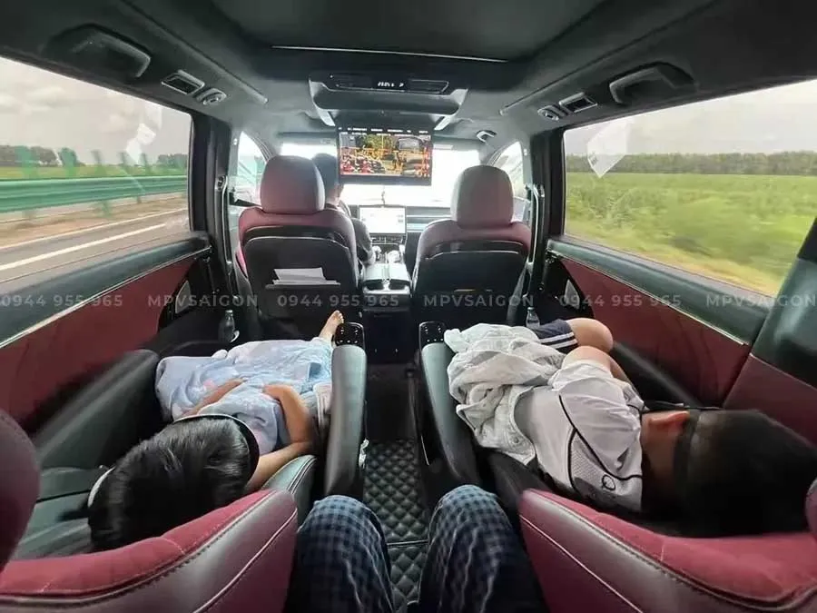 Màn hình trần GAC M8 - Phụ kiện GAC M8 MPVSAIGON