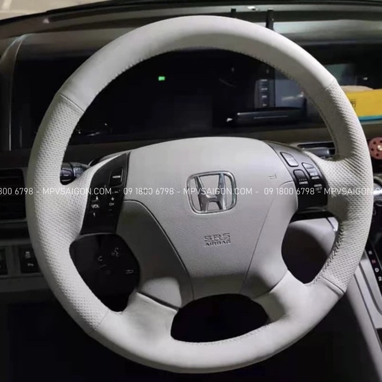 May da bọc da vô lăng Mercedes Benz da Nappa - da nhập cao cấp
