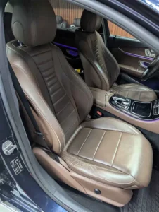 MERCEDES-BENZ E200 BỌC DA GHẾ