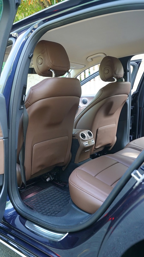 MERCEDES-BENZ E200 BỌC DA GHẾ