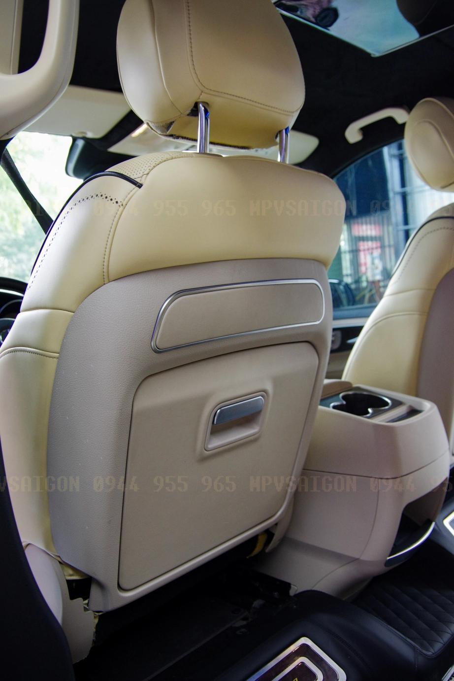 Mercedes Benz V250 độ nội thất thương gia