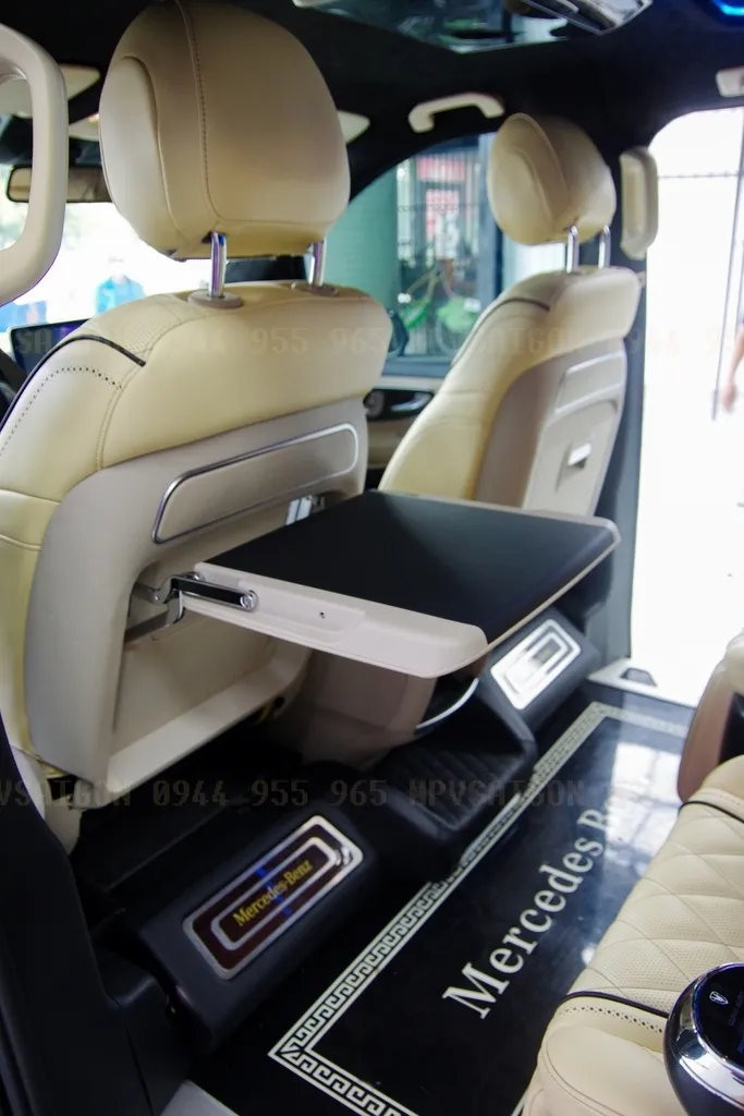 Mercedes Benz V250 độ nội thất thương gia
