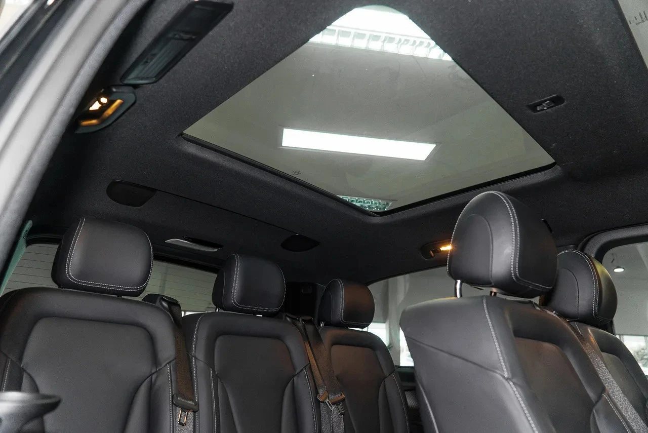 MERCEDES BENZ V300 AVANTGARDE NÂNG CẤP GHẾ BẢN AMG