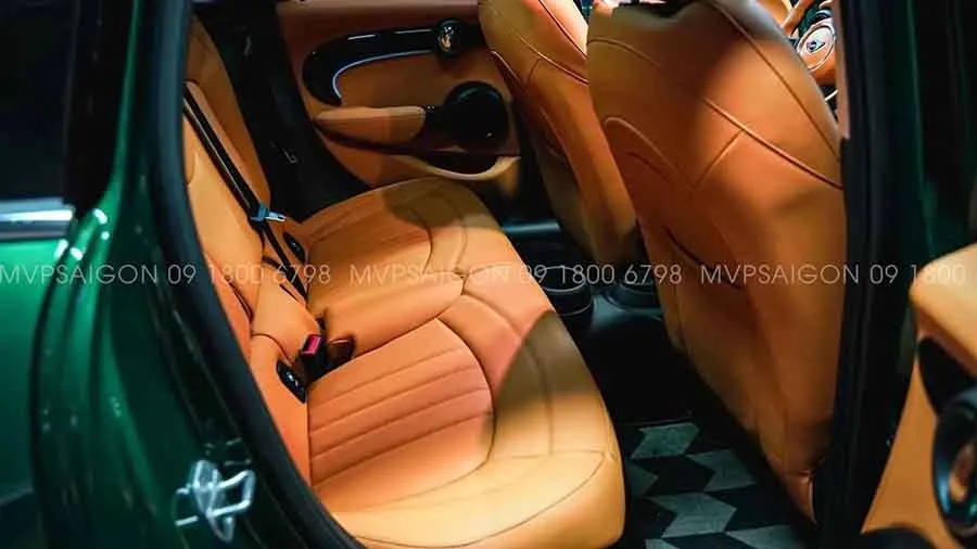 Mini Cooper bọc da đổi màu nội thất cam Hermes
