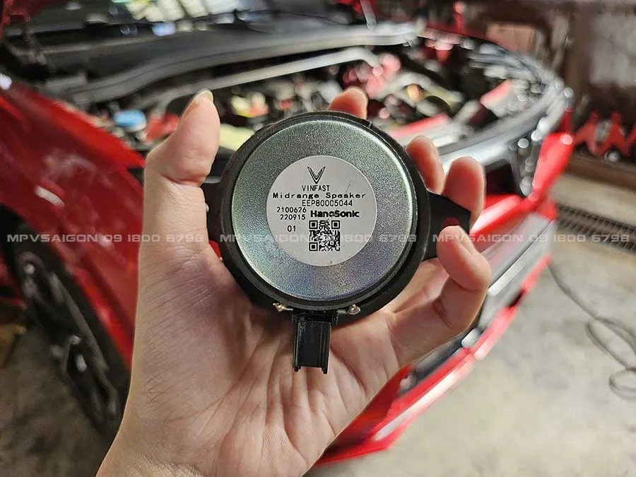 Nâng cấp âm thanh cho Vinfast VF9 với hệ thống Quartorigo nhập khẩu Ý
