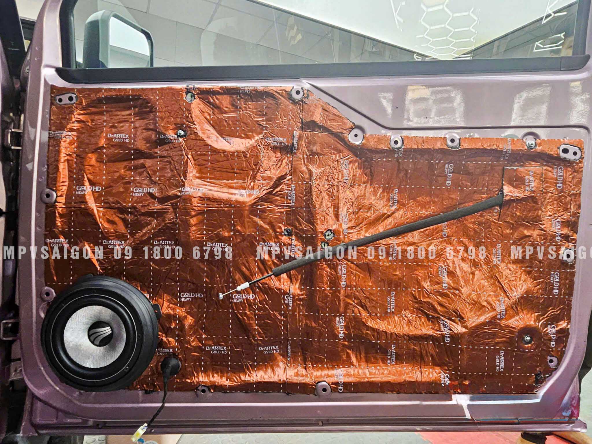 NÂNG CẤP ÂM THANH CHO VF3: GIẢI PHÁP TOÀN DIỆN TỪ FOCAL VÀ RAINBOW, ROCKPOWER