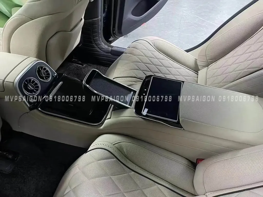 Nâng cấp con ngựa giữa Benz S400 S450 W222 5 chỗ thành 4 chỗ