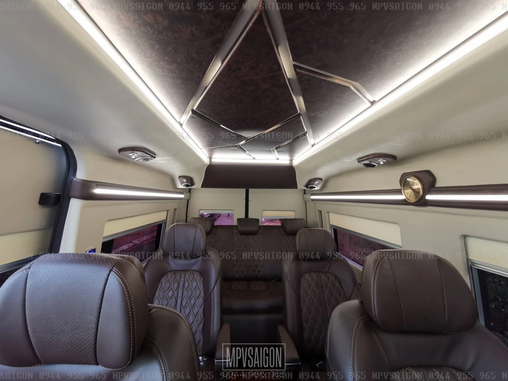 Nâng cấp - Độ ghế Limousine dòng VIP cho Ford Transit