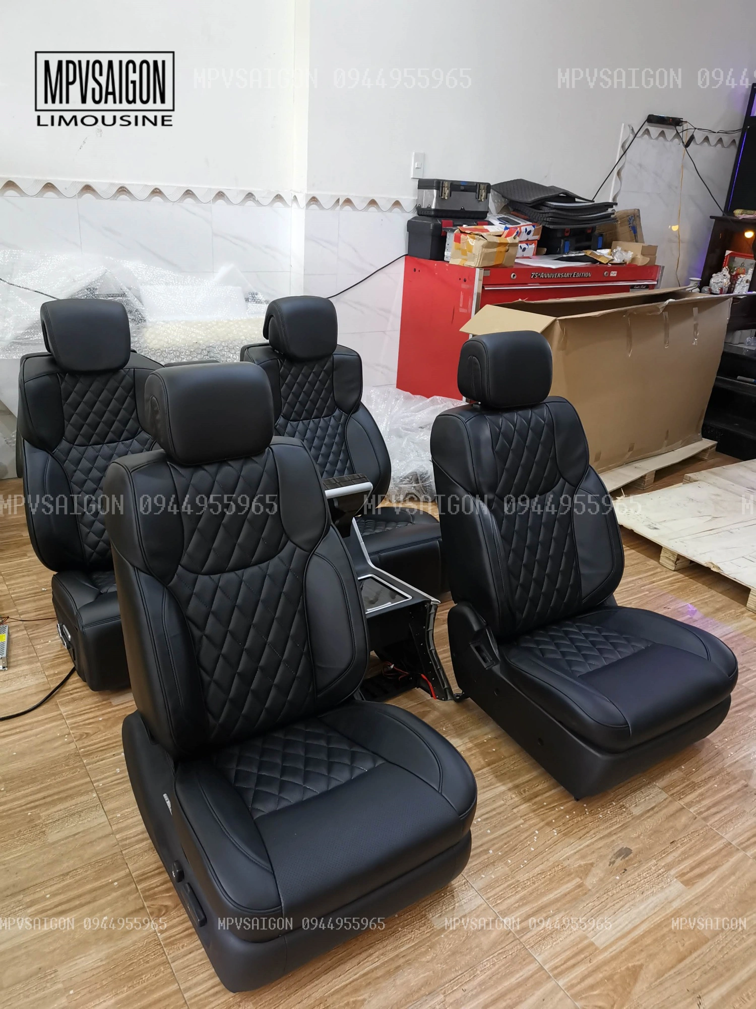 Ghế Limousine độ MBS thương gia cho Land Cruiser