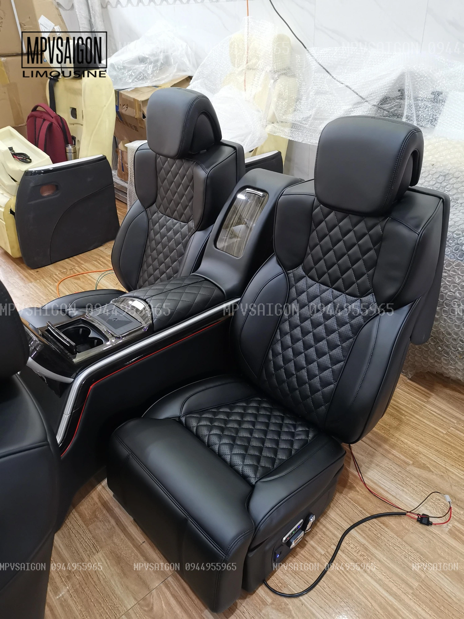 Ghế Limousine độ MBS thương gia cho Land Cruiser