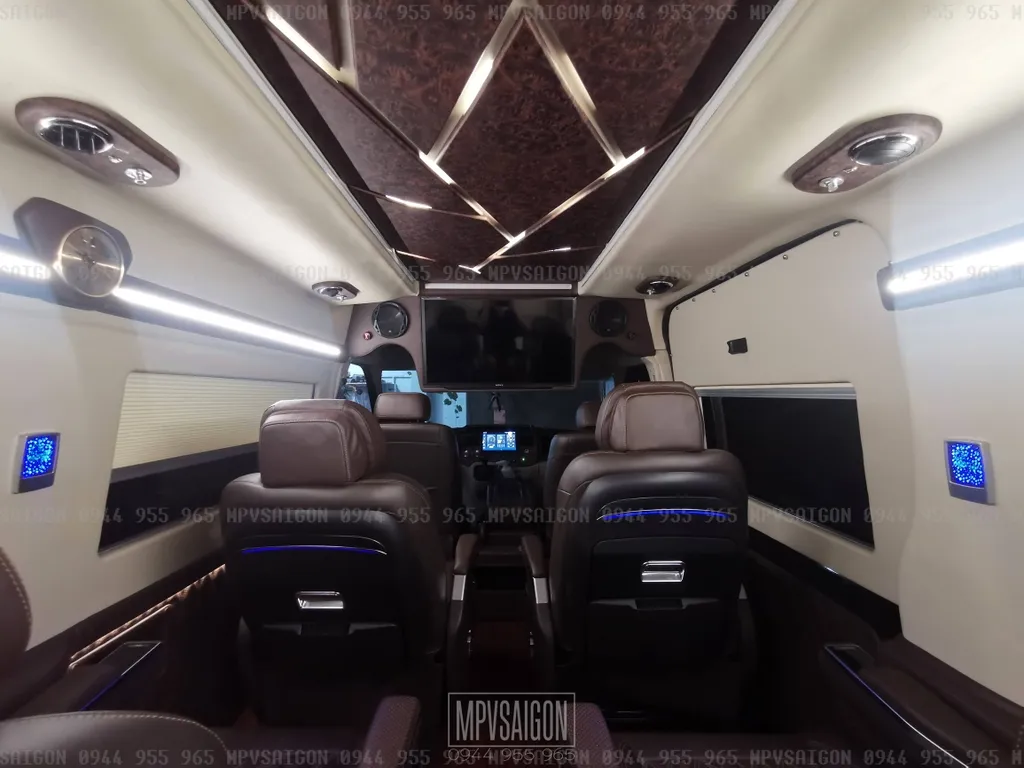 Nâng cấp - Độ ghế Limousine dòng VIP cho Ford Transit