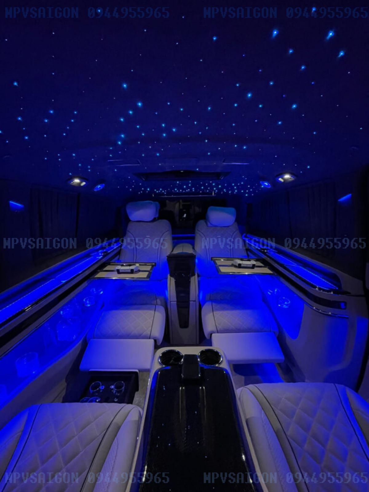 Nâng cấp LED Nội Thất cho Mercedes V250