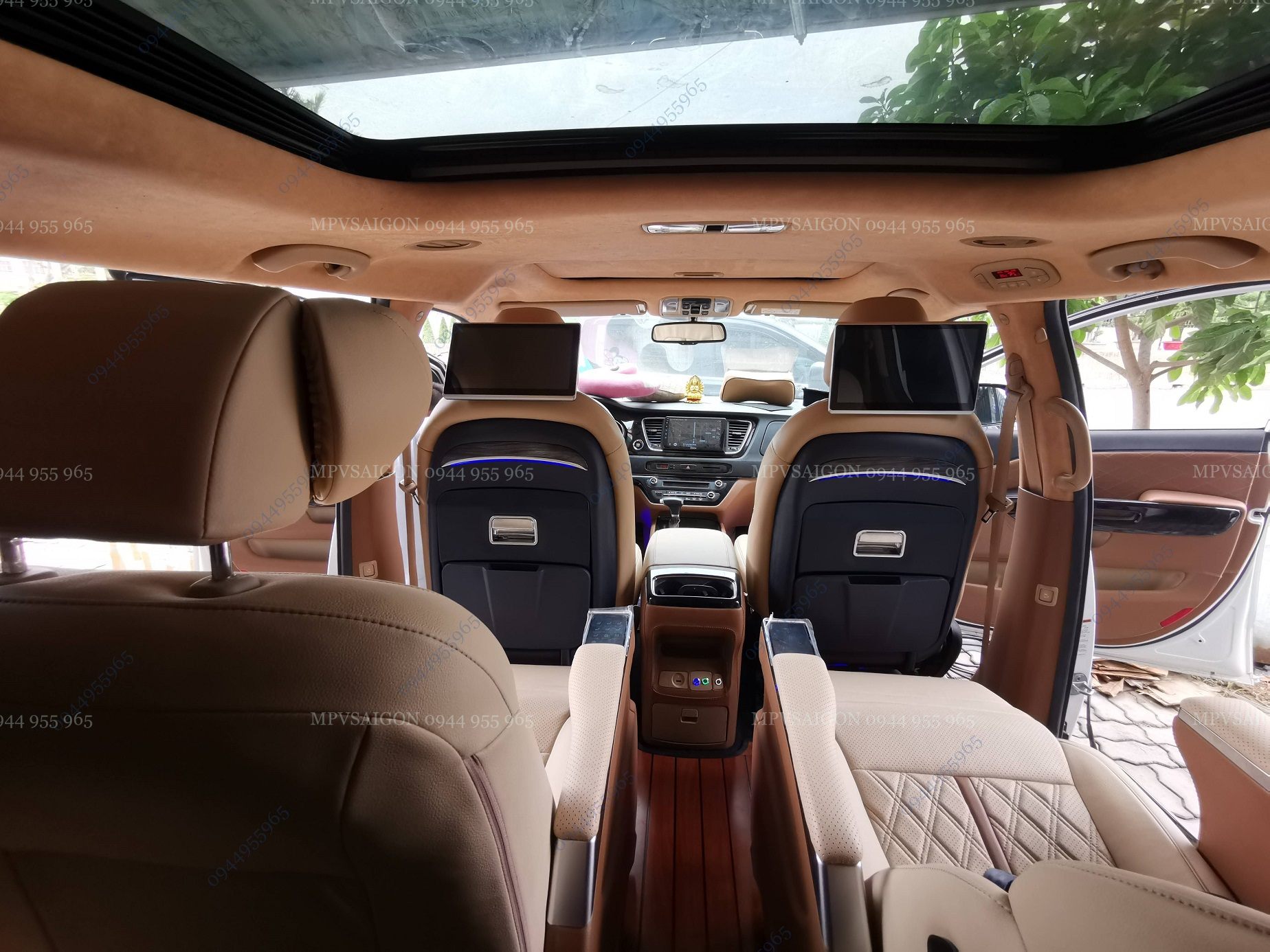 Nâng cấp SEDONA Limousine đẳng cấp