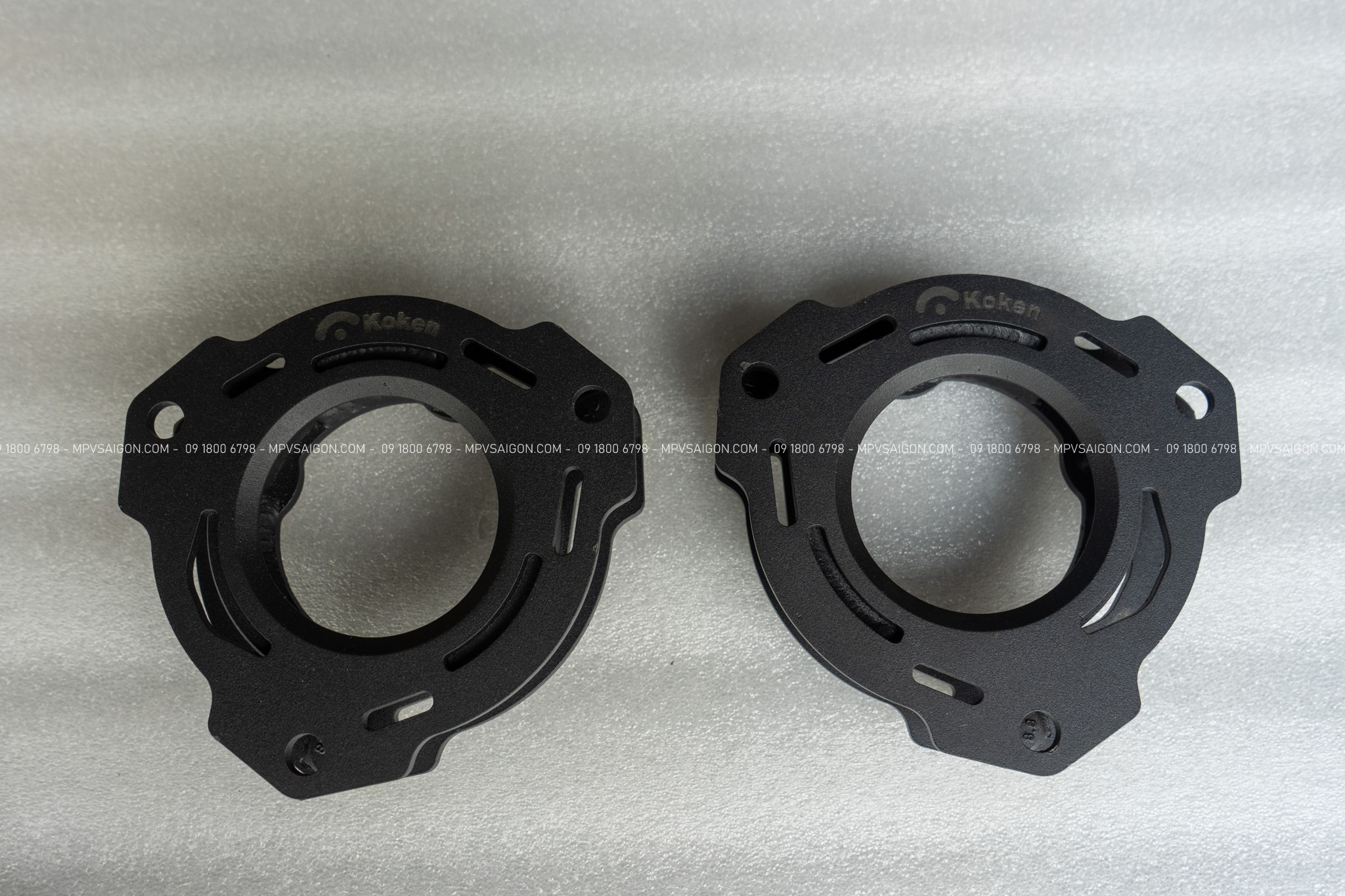 Nâng Gầm Kia Carnival 2026 - Nâng cao trước 3.5cm / sau 5.5cm ( Dịch vụ)