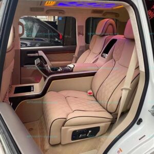 Nội thất Land Cruiser Trung Đông